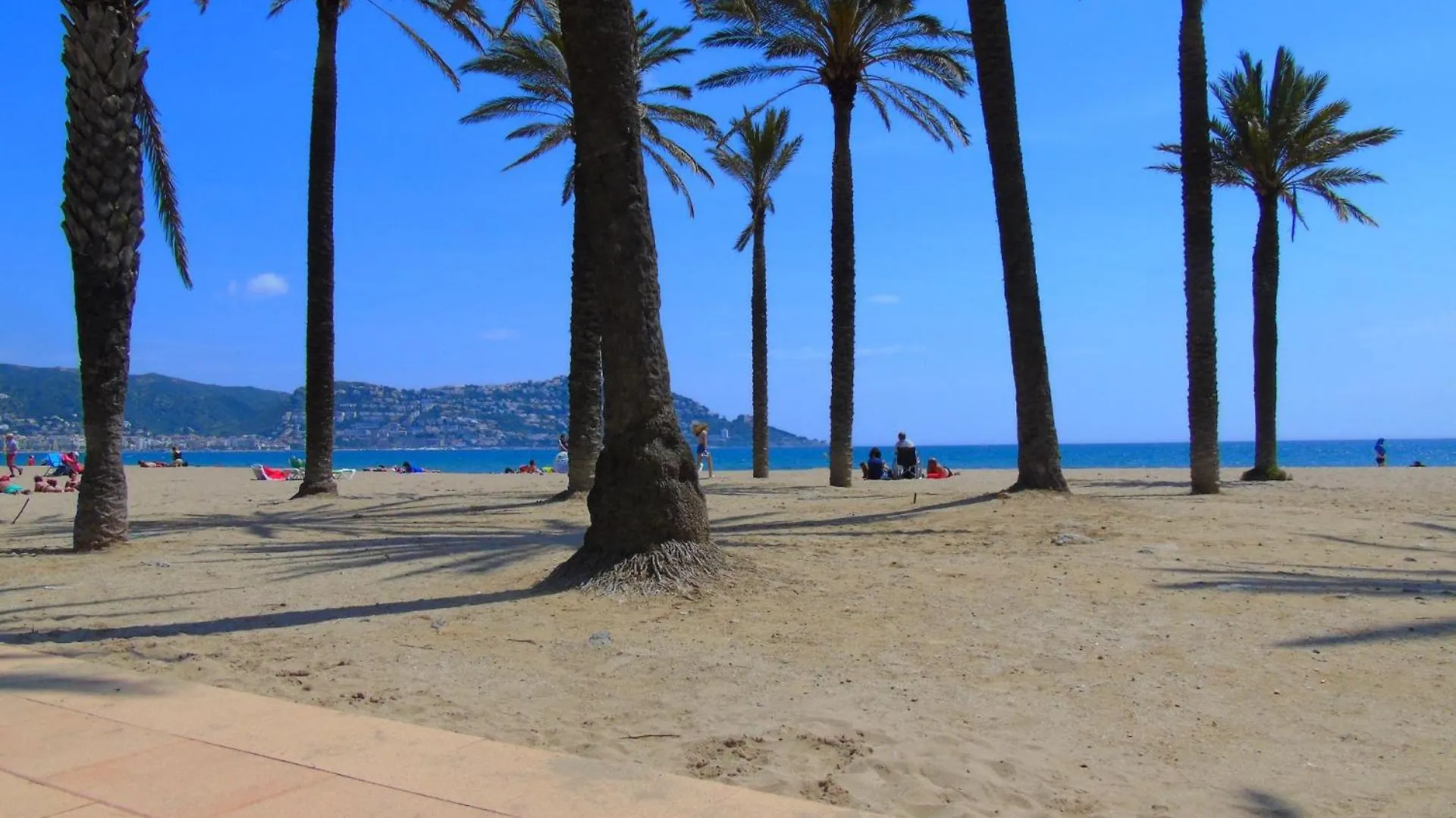 Appartement Proche Mer Avec Piscine Rosas 公寓 罗萨斯
